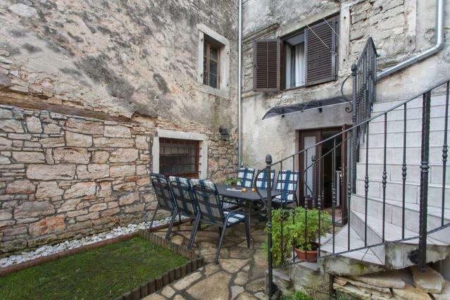 Apartman Vodnjanアパートメント エクステリア 写真
